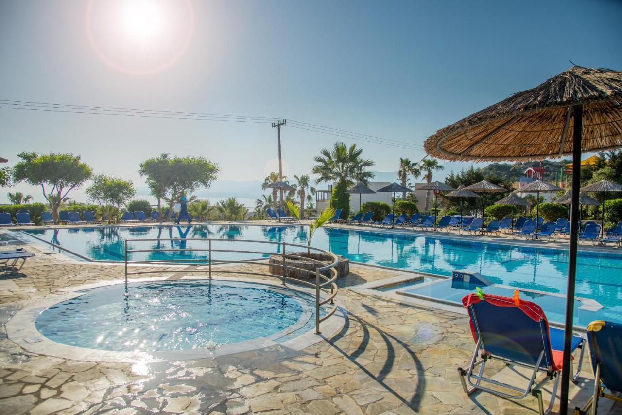Semiramis Village Hotel Hersonissos  Ngoại thất bức ảnh