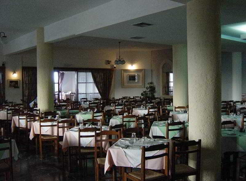 Semiramis Village Hotel Hersonissos  Ngoại thất bức ảnh
